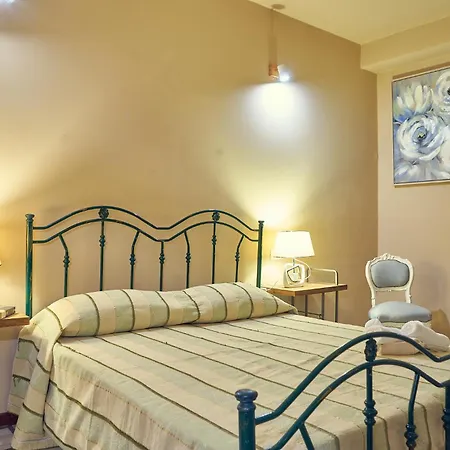 La Terrazza Del 600 Apartment *